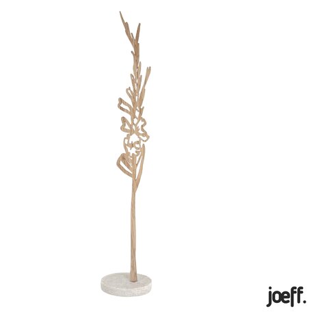 De eikenhouten levensbloemen van Joeff