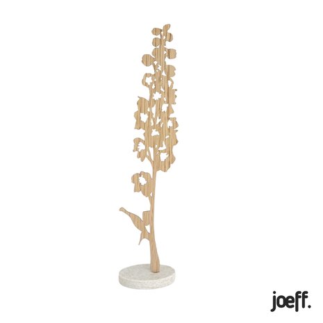 De eikenhouten levensbloemen van Joeff