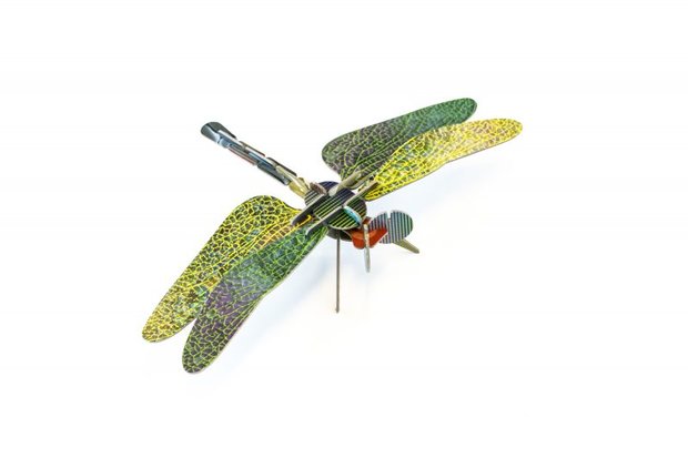 Totem libelle van studio Roof